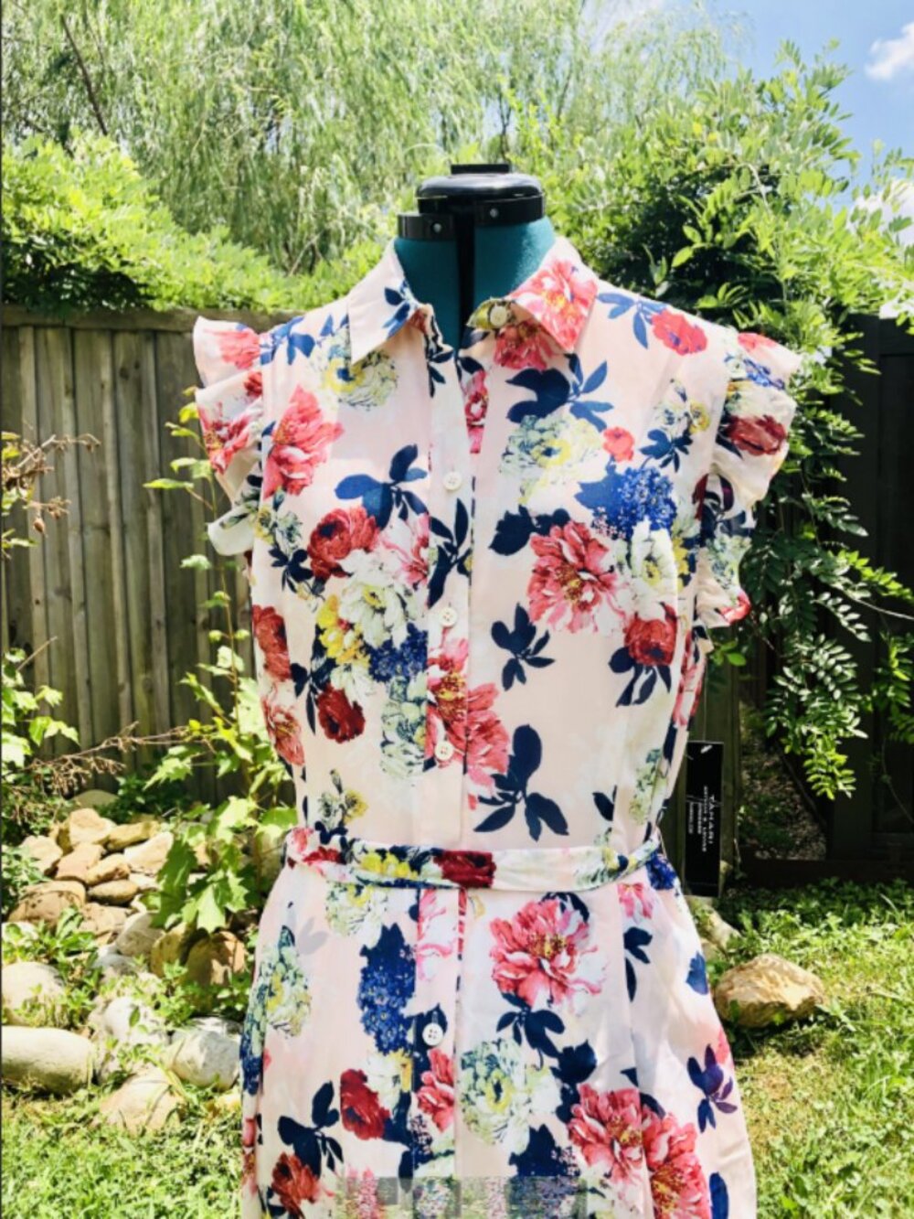 Tahari NWT Pink Floral Sleeveless Day Dress Size 12